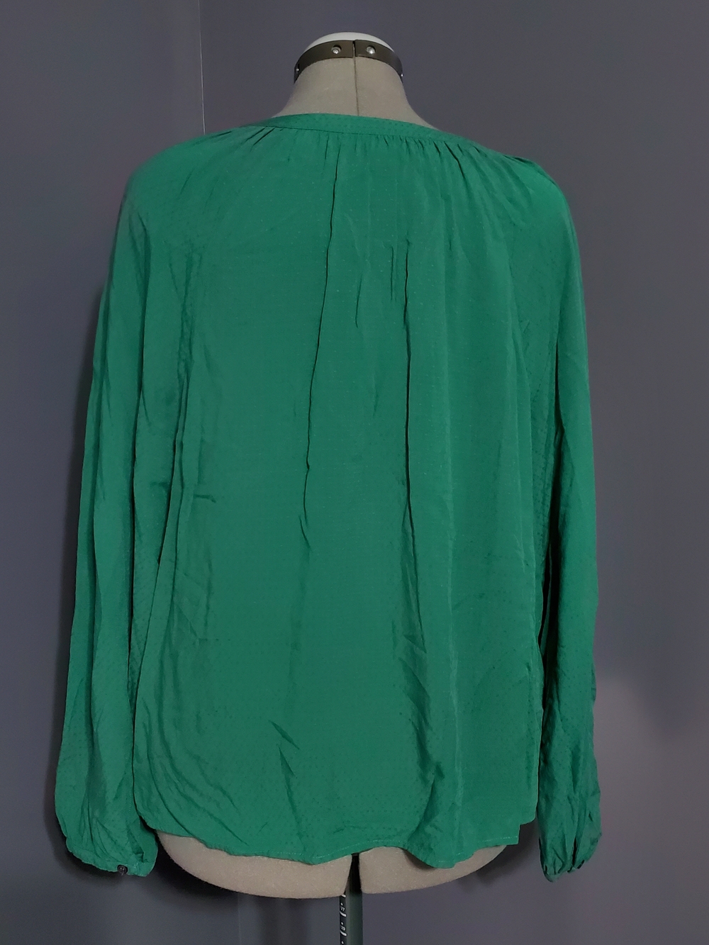 LOFT Outlet Mint Green V-Neck Peasant Top Blouse Women's Size L - Picture 3 of 7